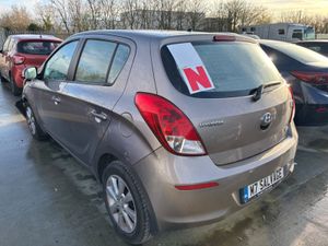 13 i20 Petrol NCT 7/26 Starting - Image 4