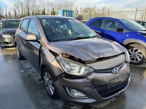 13 i20 Petrol NCT 7/26 Starting - Image 2