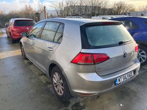 14 Golf CL 1.6 Tdi 250km Drives - Image 4