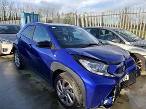 24 Aygo X 1.0 Petrol 3km Drives - Image 2