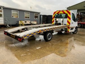 Nissan NV400 3500kg. BEAVERTAIL ALUMINIUM RECOVERY - Image 3