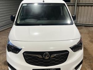 Vauxhall Combo 2020, 12 Months PSV, FSH, Sportive - Image 3
