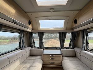 Elddis Avante 574 Caravan – full accessory - Image 3