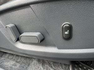 14 Ford Ranger 2.2 LIMITED NEW DOE V Clean - Image 4