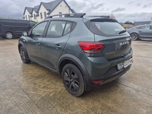 251 DACIA SANDERO STEPWAY EXPRESSION 1.0 TCE - Image 4
