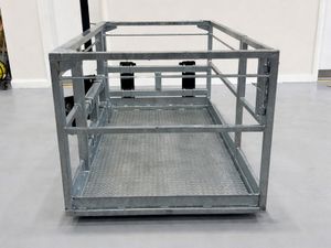 8x4 Safety cage / baskets Brackets Both Sides - Image 4