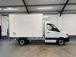 2017 Mercedes-Benz Sprinter Refrigerated Van - Image 4