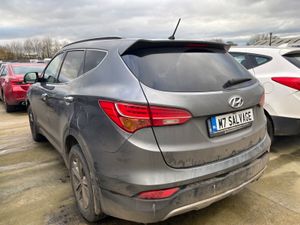 15 Santa-fe 4WD 7 seats NCT 4/27 210km Drives - Image 4