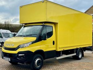 2021 Iveco Daily Luton Box Van - Image 3