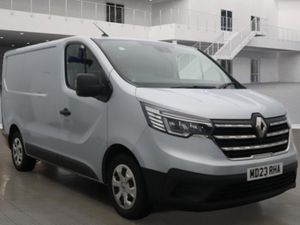2023 Renault Trafic Low Roof Panel Van - Image 3