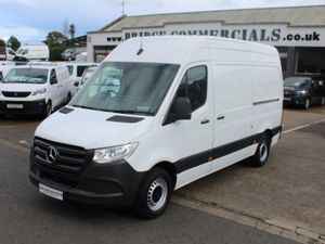 2021 Mercedes-Benz Sprinter 315 L2H2 RWD 7000kgs - Image 3