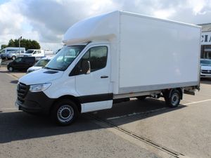 2023 Mercedes-Benz Sprinter 315 Luton Tail Lift - Image 3