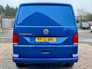 2022 Volkswagen Transporter Low Roof Panel Van - Image 4