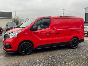 2019 RENAULT TRAFIC SWB SPORT 59K MILES - Image 4