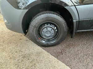 Mercedes-Benz Sprinter 319 MWB HIGH ROOF SELECT AU - Image 3