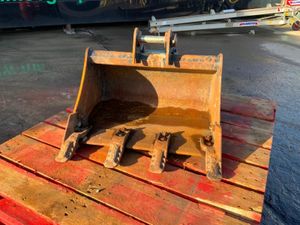 24" RHINOX DIGGING BUCKET.....30mm PINS....713-2 - Image 3