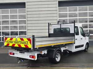 Renault Master Tipper RTWD - Image 4