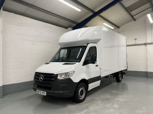 2022 Mercedes-Benz Sprinter Luton Box Van - Image 2
