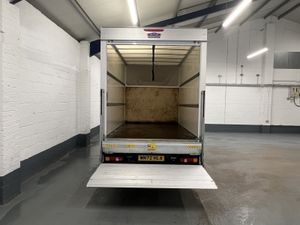 2023 Ford Transit Luton Box Van - Image 4