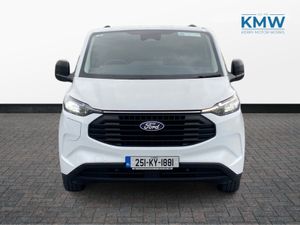 Ford Transit Custom 2.5 Crewcab PHEV Automatic - Image 3