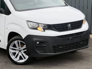 Peugeot Partner 2022 Peugeot Partner PROFESSIONAL - Image 3