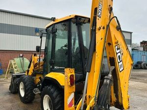 2016 JCB 3CX Compact Backhoe Loader - Image 2