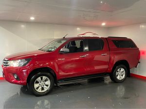 Toyota Hilux DOUBLE CAB SR5 4DR DREW - Image 4