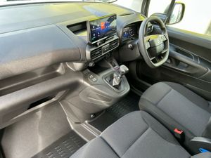 Opel Combo 19 KOMF L1H1-1.5 100PS D - Image 4