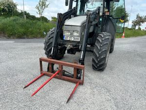 2007 Lamborghini R3.95 with Loader - Image 2
