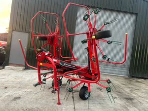 2021 Kverneland 4 Rotar Tedder - Image 4