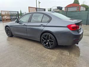 172 Bmw 320D Automatic - Image 4