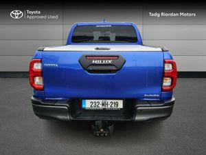 Toyota Hilux 2.8 INVINCIBLE AUTO 4DR - Image 4