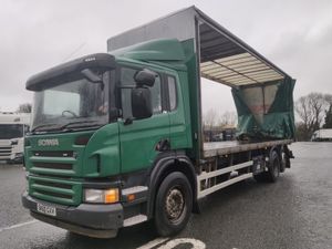 2011 Scania P320 6X2 with 26ft Curtainsider Body a - Image 3