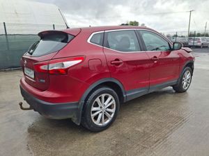 142 Nissan qashqai  1.5 Diesel - Image 3