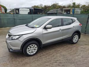 2014 Nissan Qashqai  1.5 Diesel - Image 2