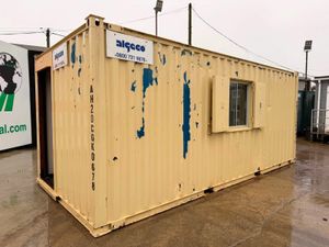 20 x 9 SITE OFFICE ....NEEDS DOORS......0678 - Image 4