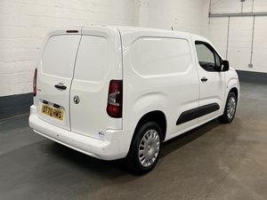 2021 Vauxhall Combo Small Panel Van - Image 2