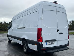 319 Select Automatic - Image 3