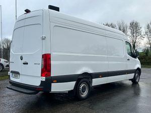 319 Select Automatic - Image 4