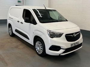 2020 Vauxhall Combo Small Panel Van - Image 3