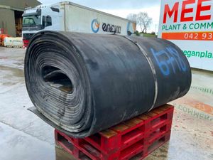 67" x 18mm RUBBER MATTING / CONVEYER.......6718. - Image 3