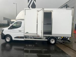 Renault Master Renault Master Luton Box Body with - Image 3