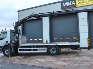 2017 DAF LF220 4X2 18TON WITH FOLD AWAY CRANE - Image 4