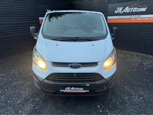 Ford Transit Custom 2.2 L3 250S 100PS LR - Image 3