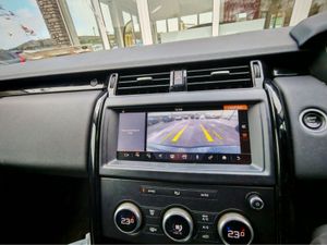 LAND ROVER DISCOVERY MY19 3.0 SDV6 SE COM COMMERCI - Image 2