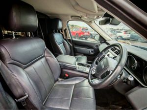 LAND ROVER DISCOVERY MY19 3.0 SDV6 SE COM COMMERCI - Image 4