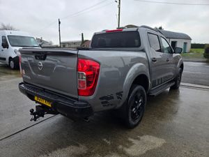 NISSAN NAVARA CREWCAB TOP SPEC - Image 3