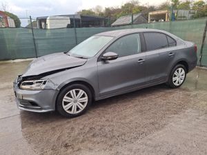 162 Volkswagen Jetta  2.0 Tdi - Image 3