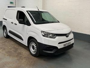 2023 Toyota PROACE CITY Small Panel Van - Image 3