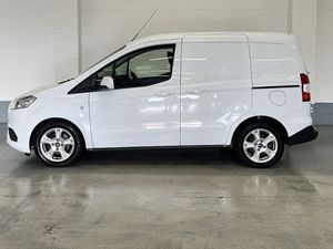 2022 Ford Transit Courier Small Panel Van - Image 2